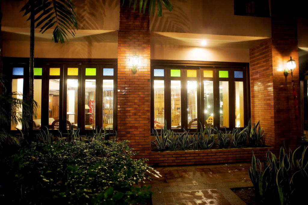 Chiangmai Gate Hotel Chiang Mai Exterior photo