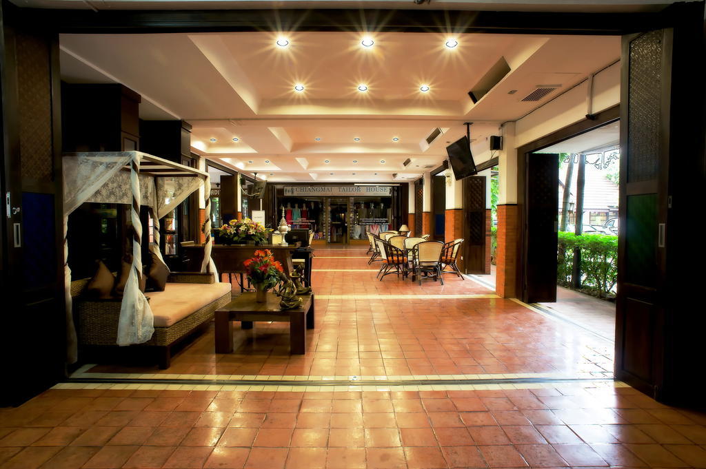 Chiangmai Gate Hotel Chiang Mai Exterior photo