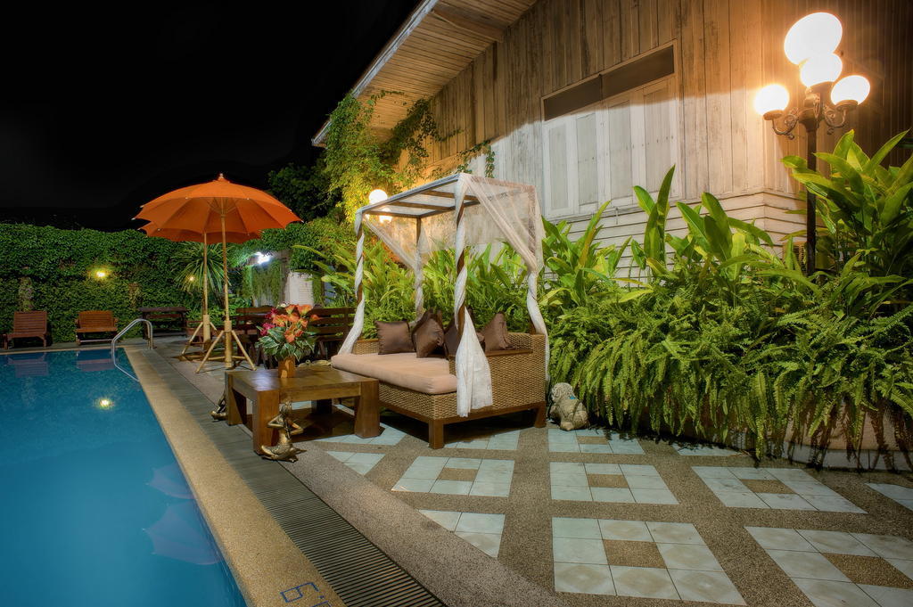 Chiangmai Gate Hotel Chiang Mai Exterior photo